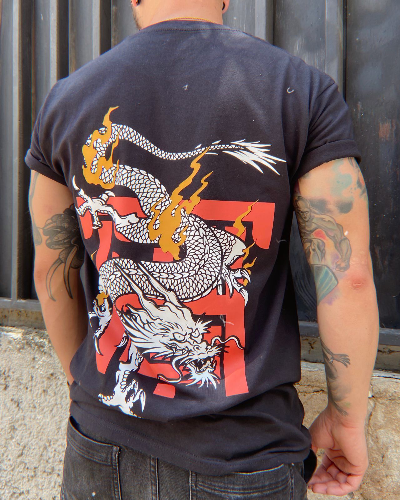 **DESCUENTO Full Color Dragon Tee